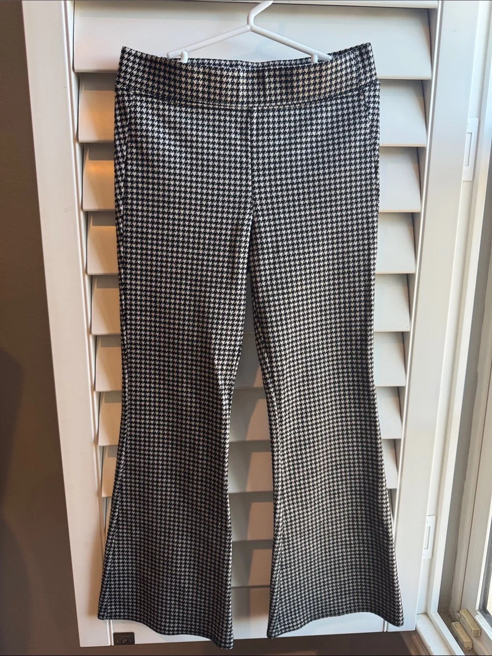 abercrombie kids Black & White Houndstooth Flare Pants